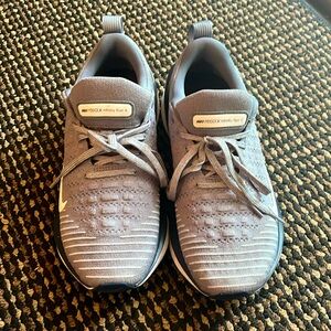 Nike react X Infinity Run 4  - size 7.5; great condition like new